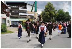 996786_444058265690850_1911497381_n